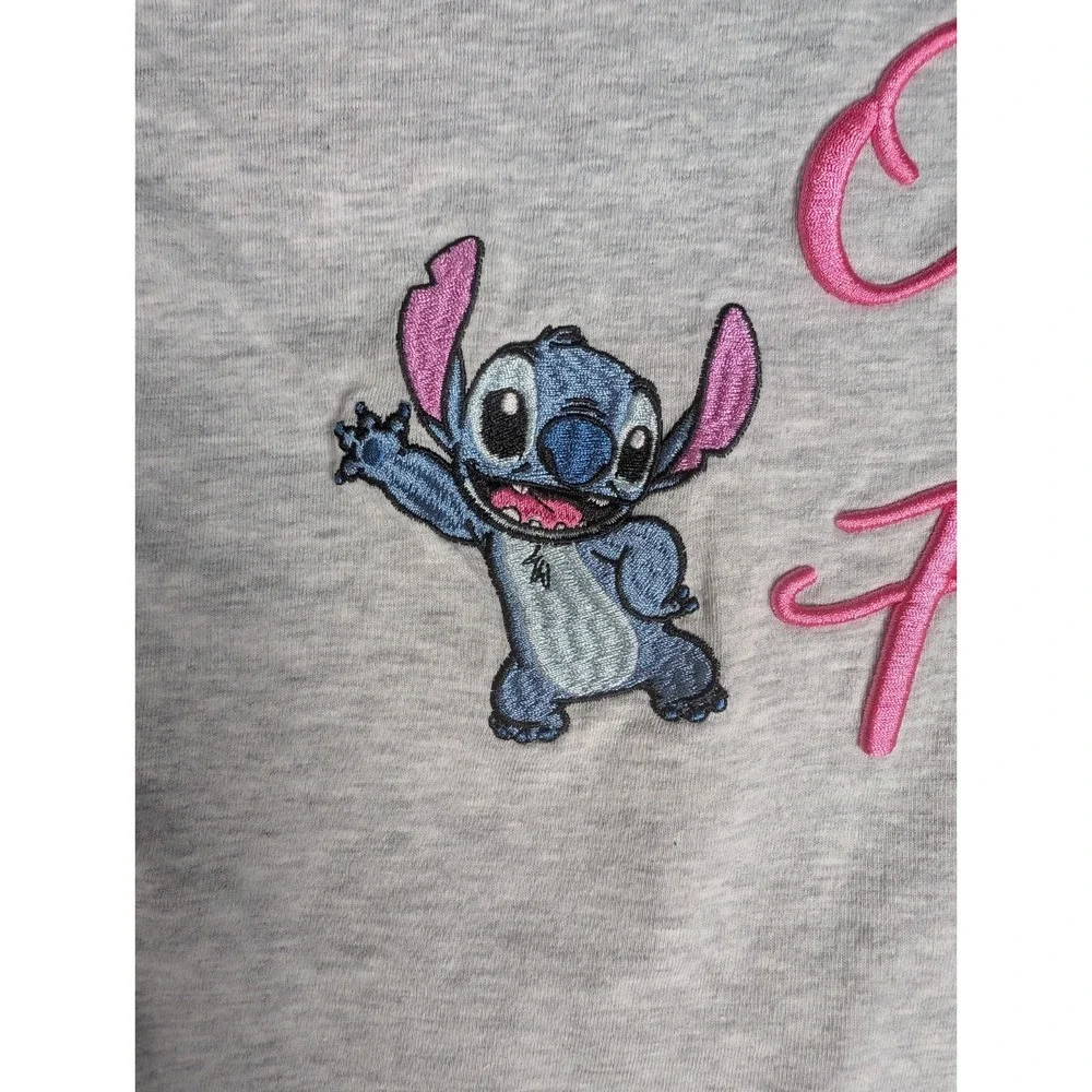 Lilo & Stitch | Disney | Gray | Kids | Ohana‎ Means Family Graphic T-Shirt | M